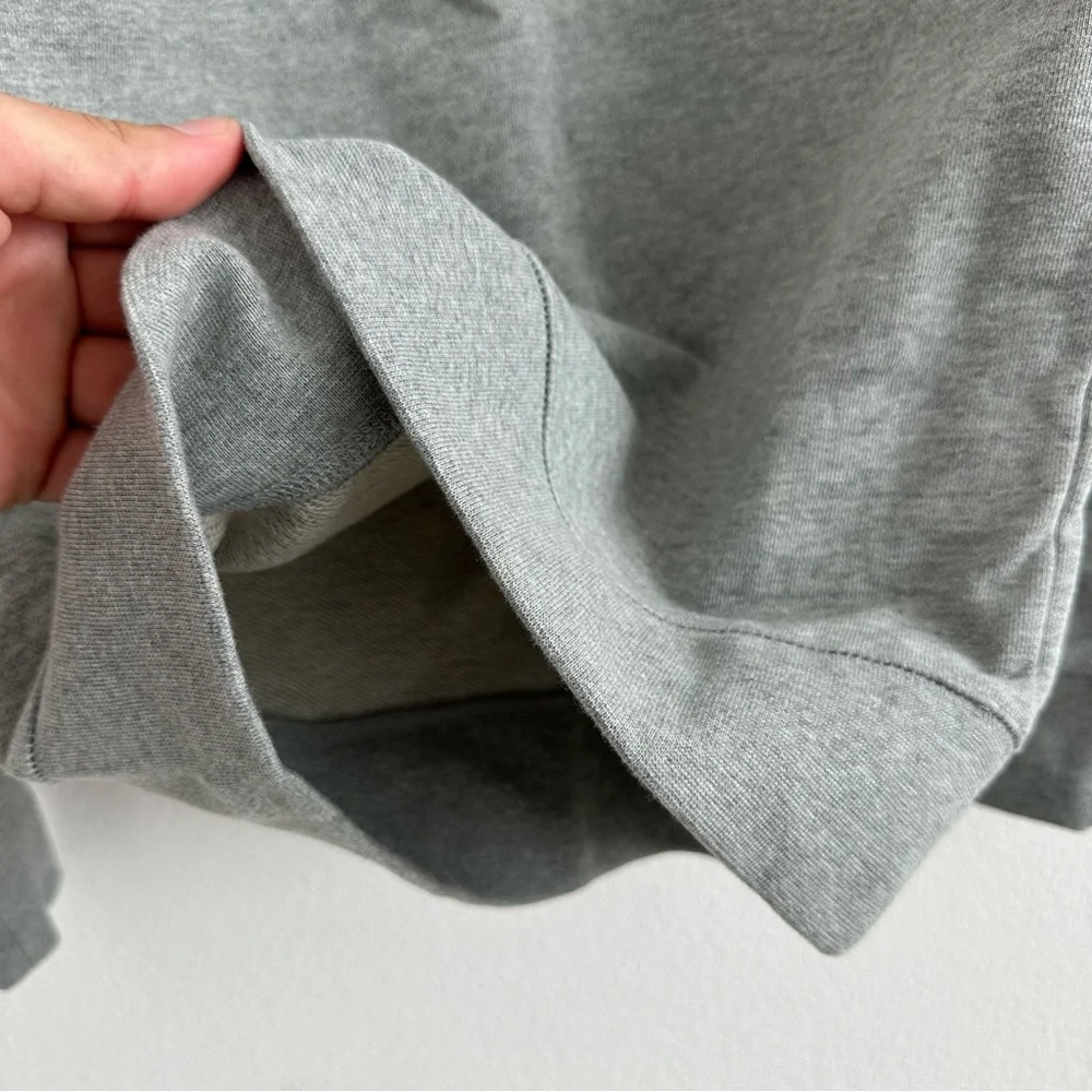 Everlane Men's The Classic French Terry Crew Sweatshirt in Heather Gray Size XXS
